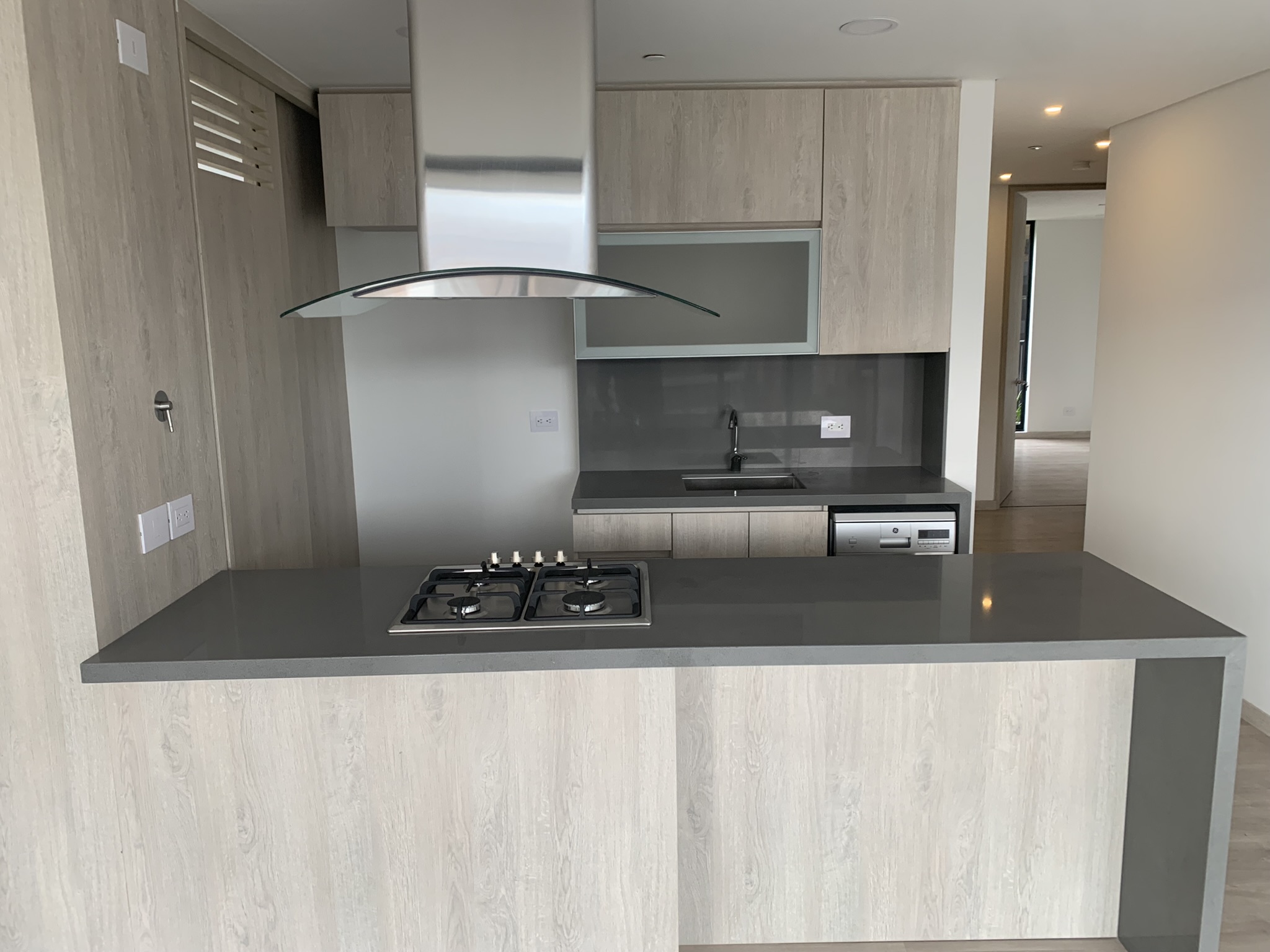 92m2 Apartamento en El Poblado 