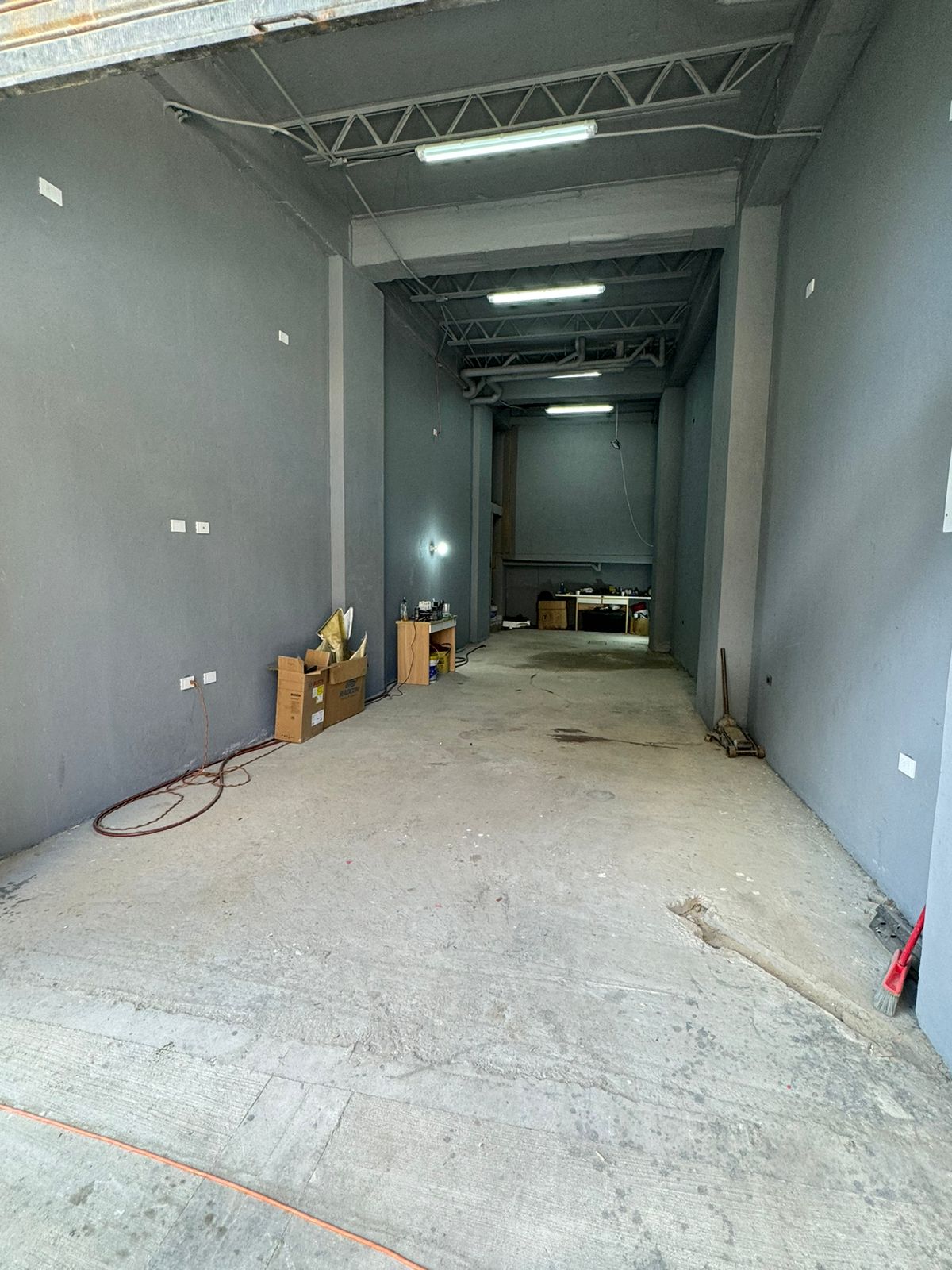 60 M2 arriendo local sabaneta