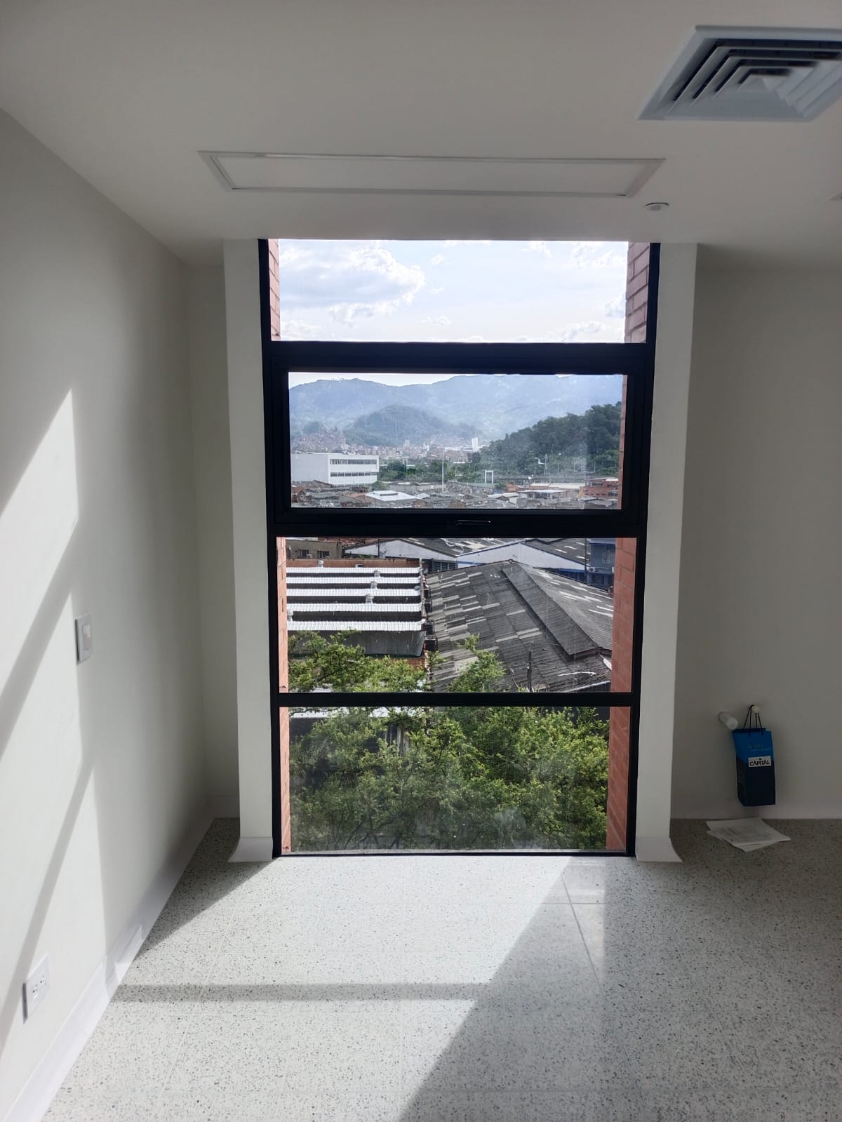 26m2 Consultorio Médico para Arriendo en San Diego, Medellín