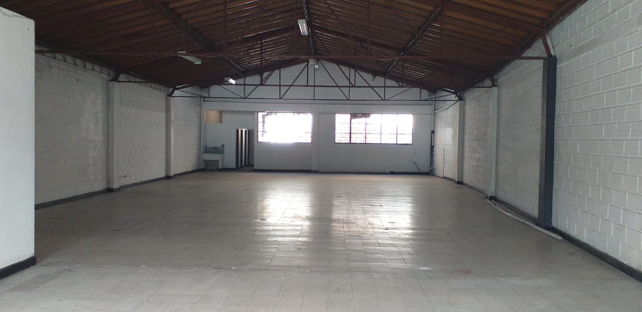 300m2 bodega arriendo Medellín - Av. Guayabal