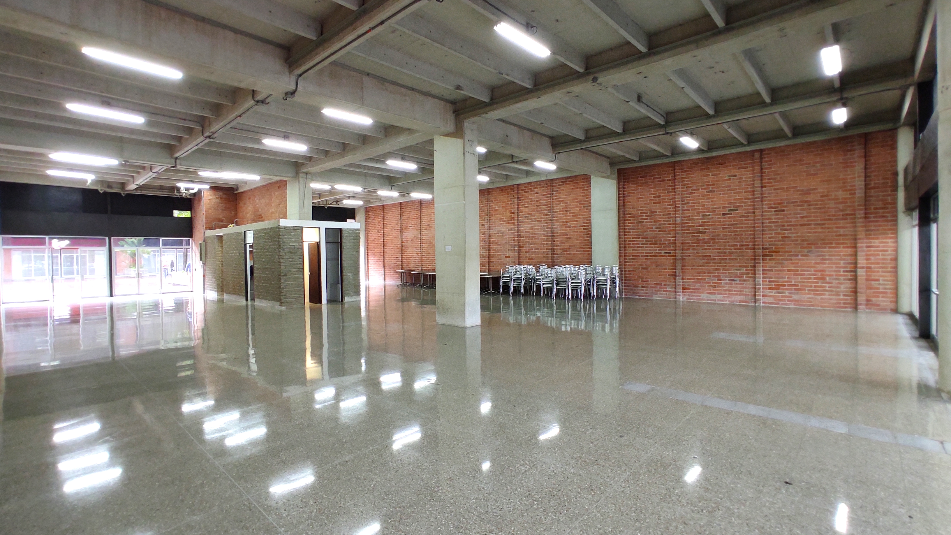 389m2 Guayabal - Medellín Oficina Arriendo