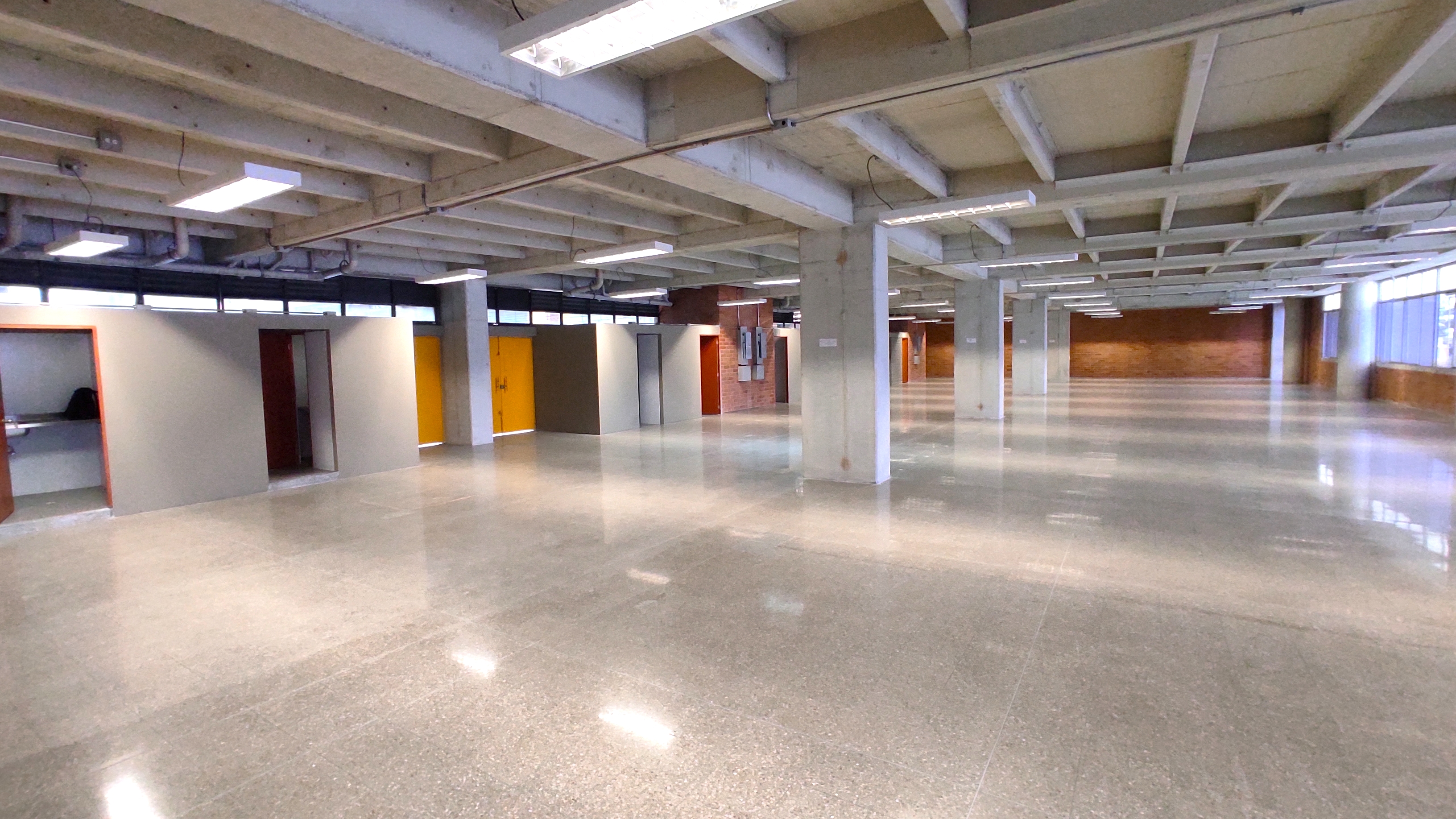 580m2 En Guayabal - Medellín Oficina Arriendo