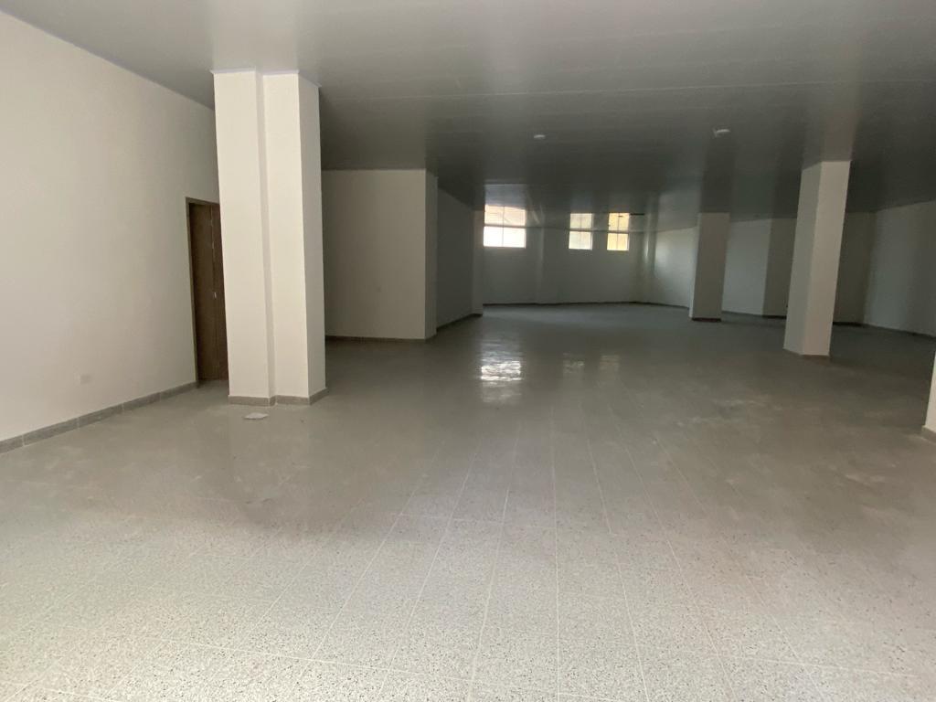 314m2 local arriendo en Itagui