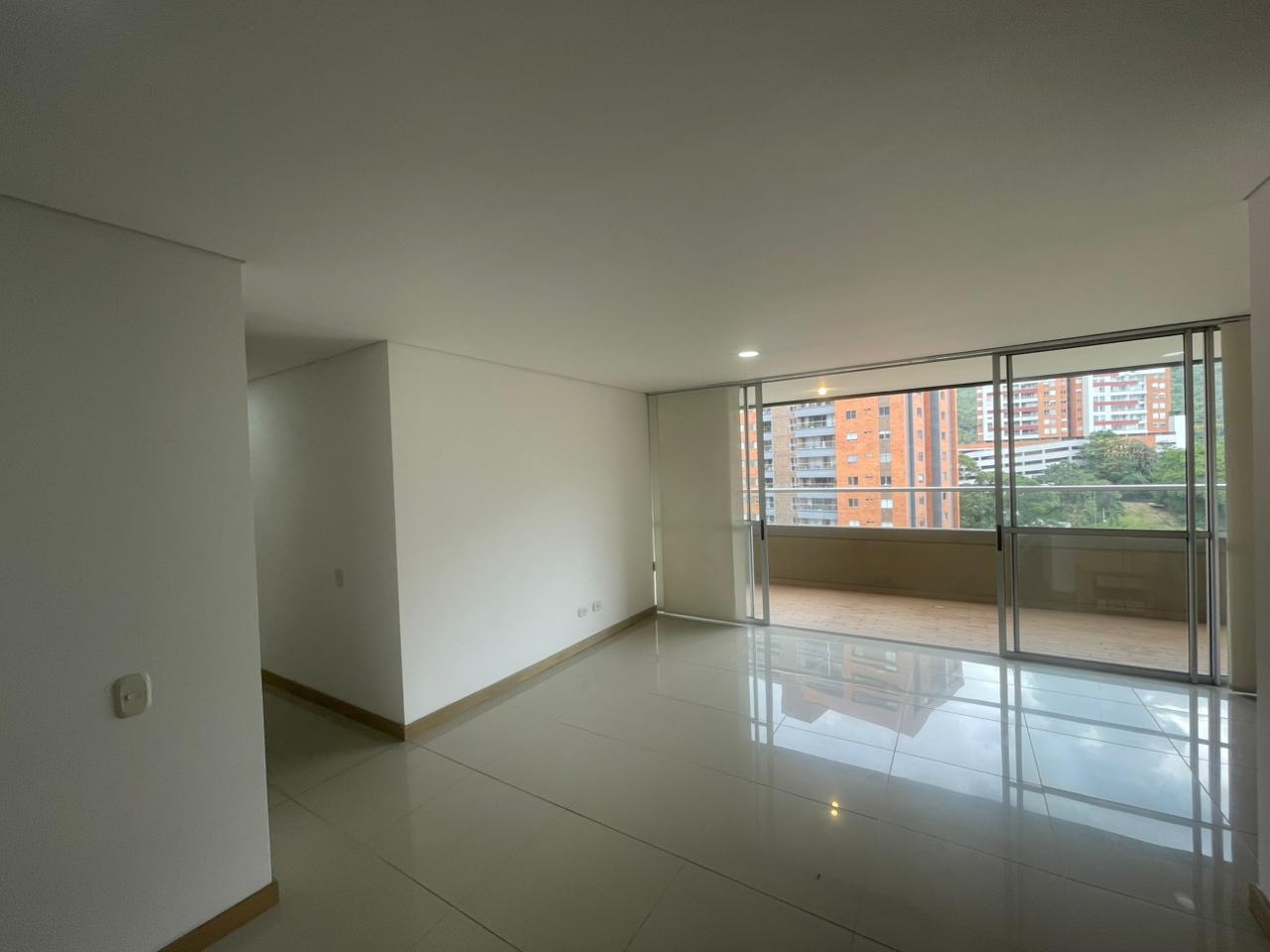 90m2 Apartamento para Arriendo Sector CEIPA Sabaneta