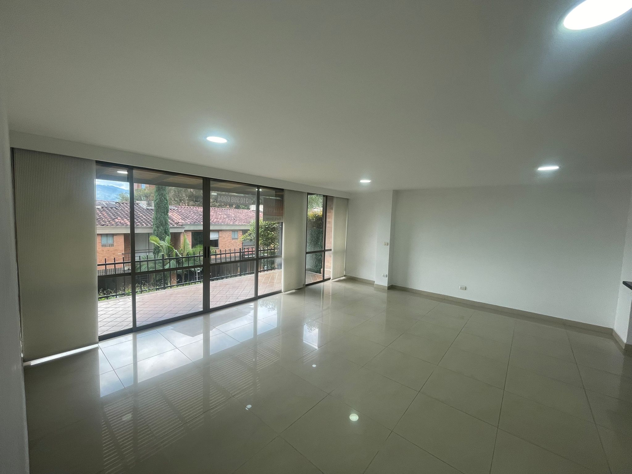 153m2 Casa residencial en arriendo Benedictinos Envigado