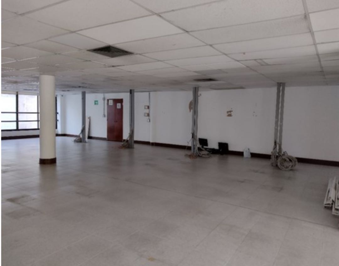 1.212m2 Local Arriendo en Medellín