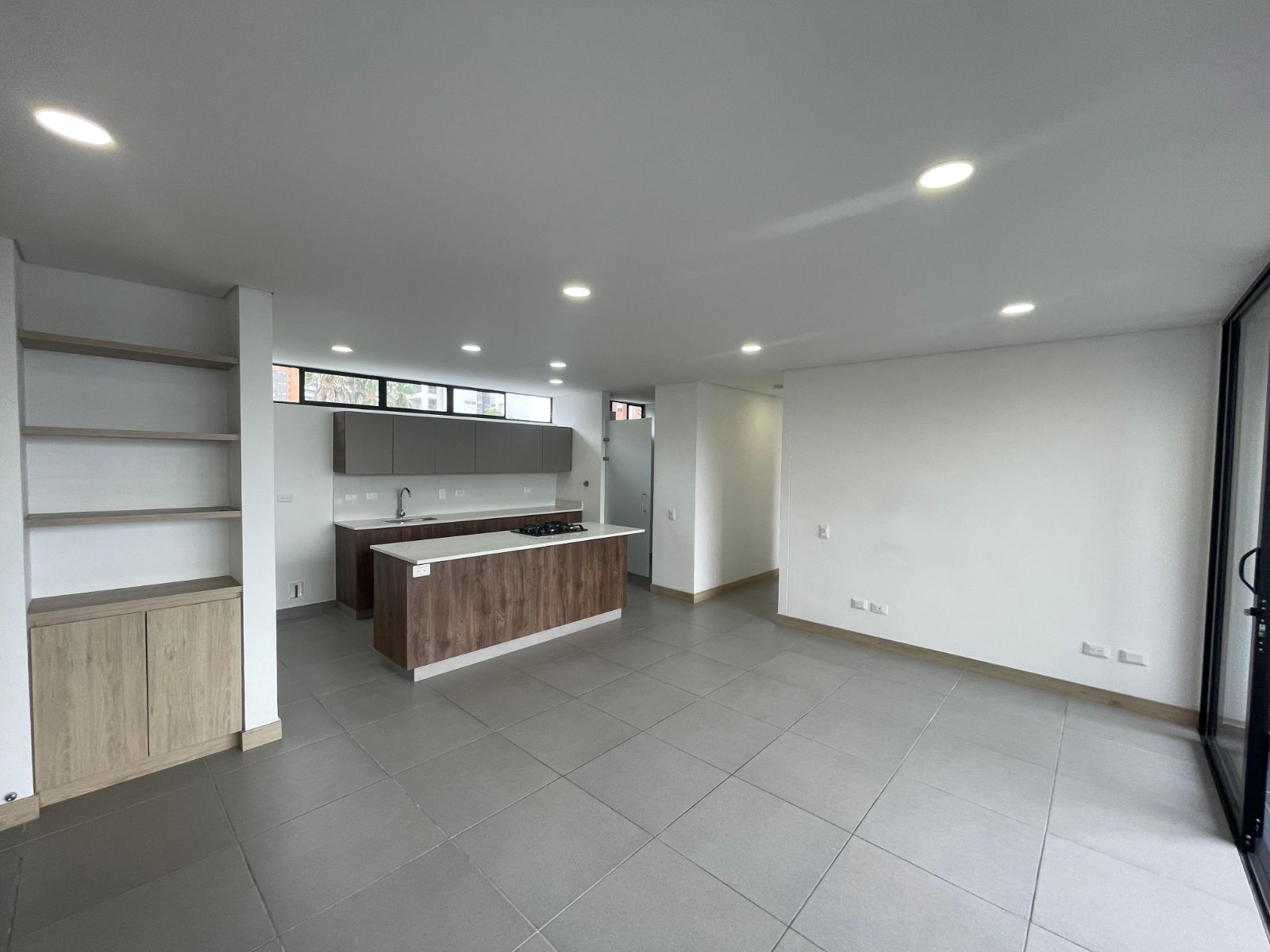 137M2 apartamento de lujo en Poblado Medellín