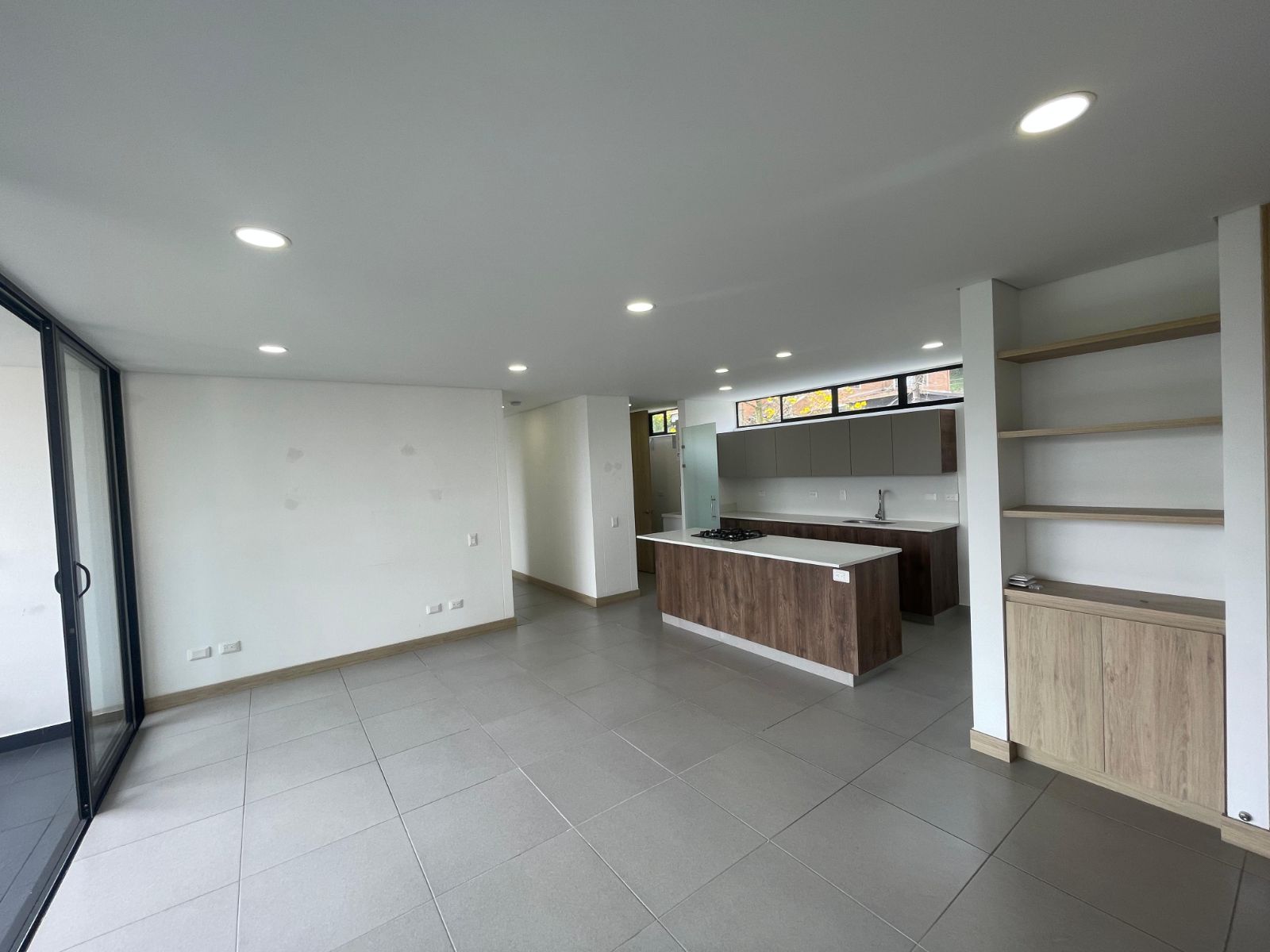 137M2 apartamento de lujo en Poblado Medellín