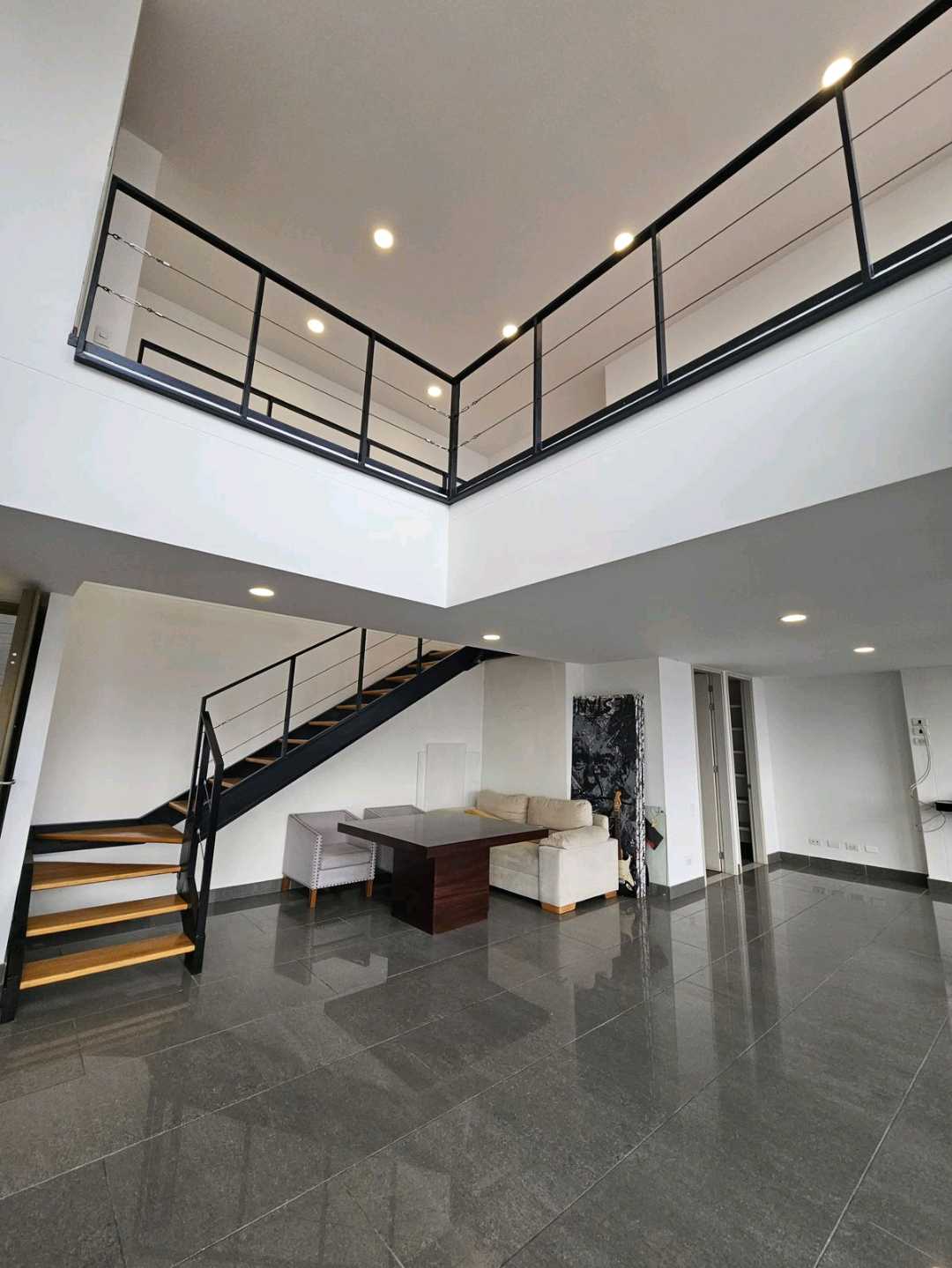 170m2 Penthouse Arriendo Envigado