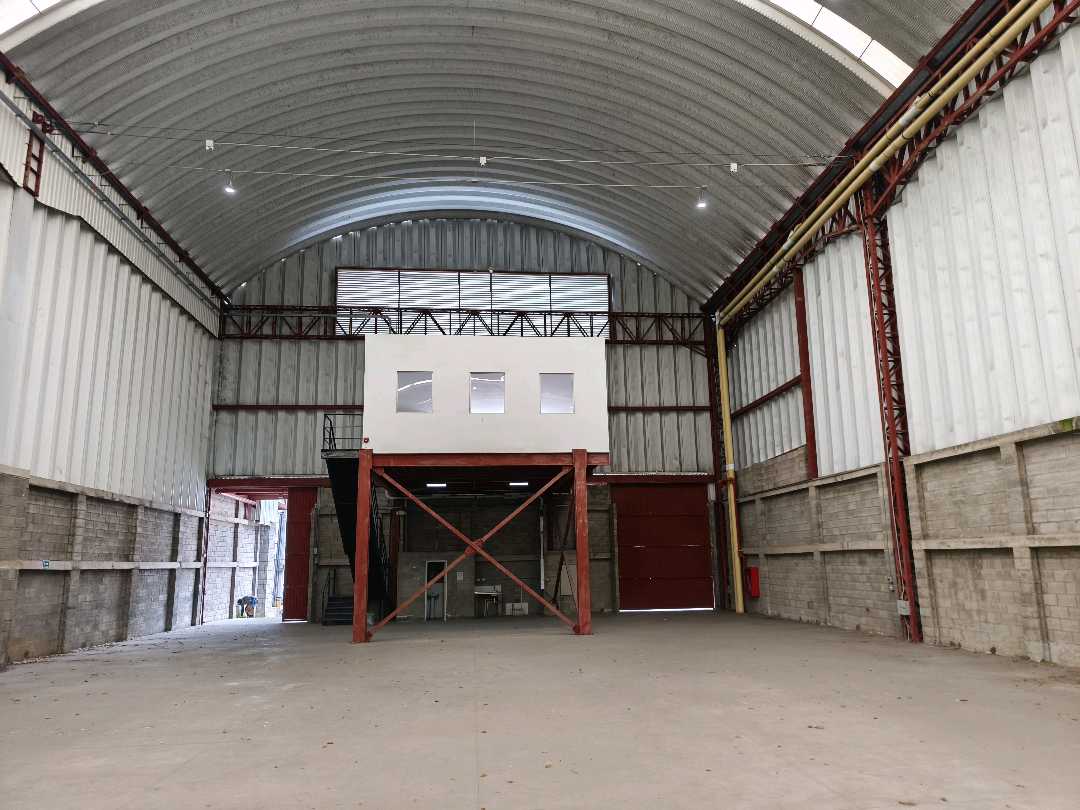 842m2 bodega Venta (Rentando) Girardota Parque Industrial