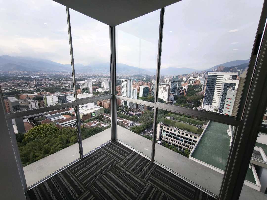 250m2 Oficina Medellín El Poblado Milla de Oro