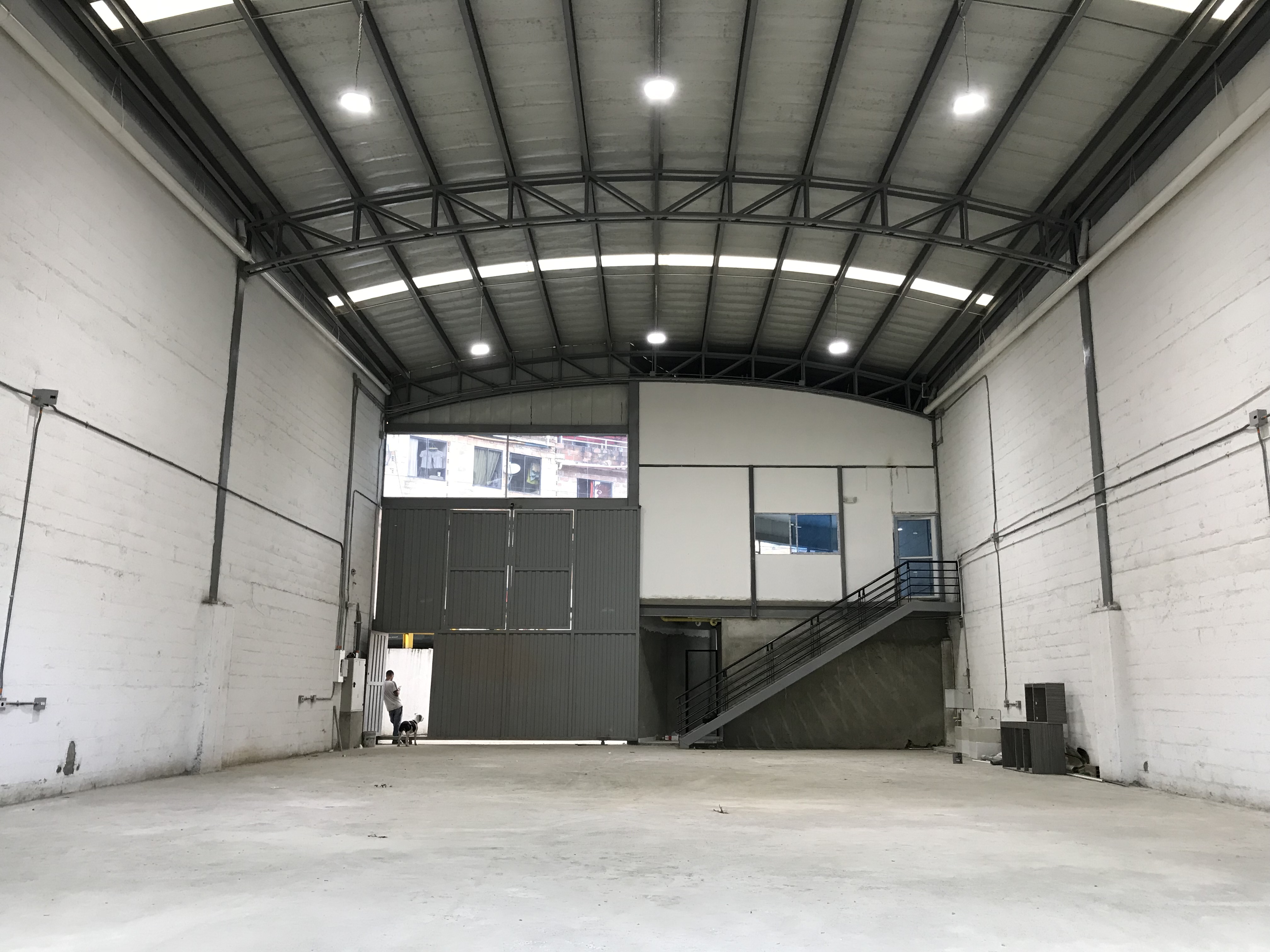 405m2 Bodega Arriendo La Estrella - Parque Industrial