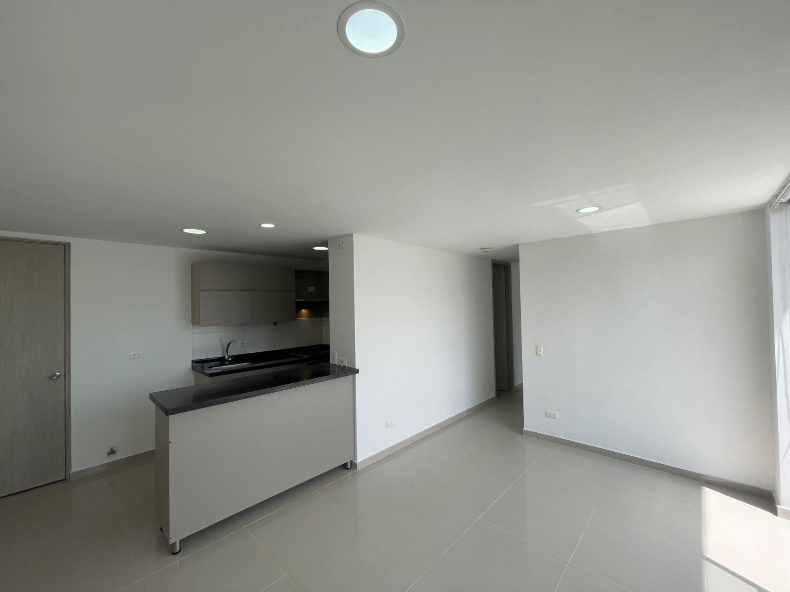 65m2 apartamento en arriendo Cañaveralejo Sabaneta