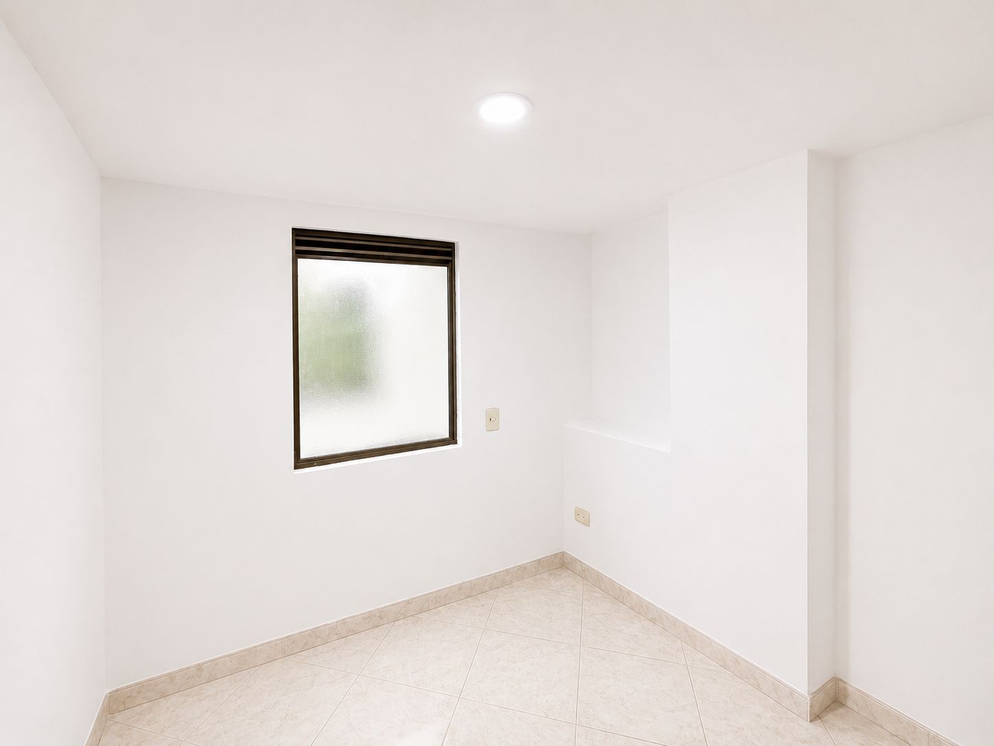 80M2 Apartamento en arriendo Centro de Sabaneta