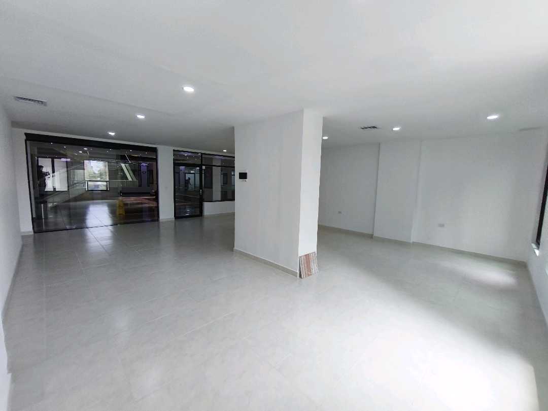70m2 Oficina / local arriendo en El Poblado