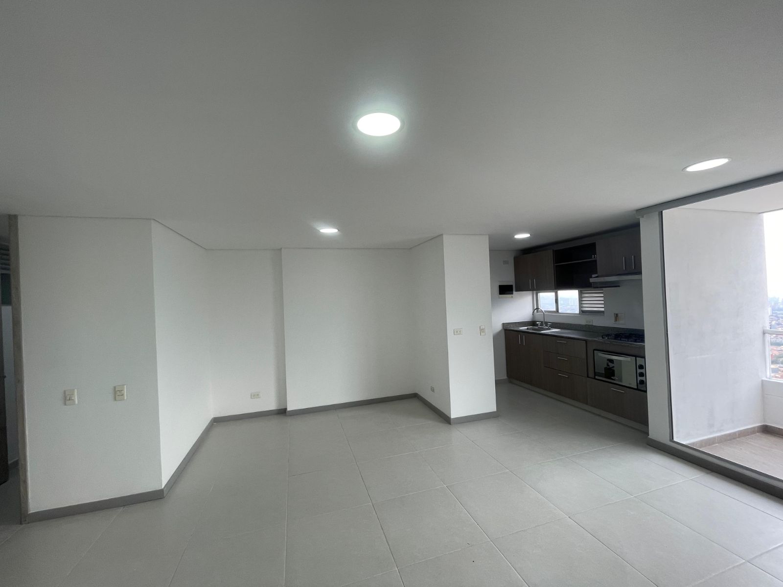 75m2 apartamento en arriendo Las Antillas Envigado