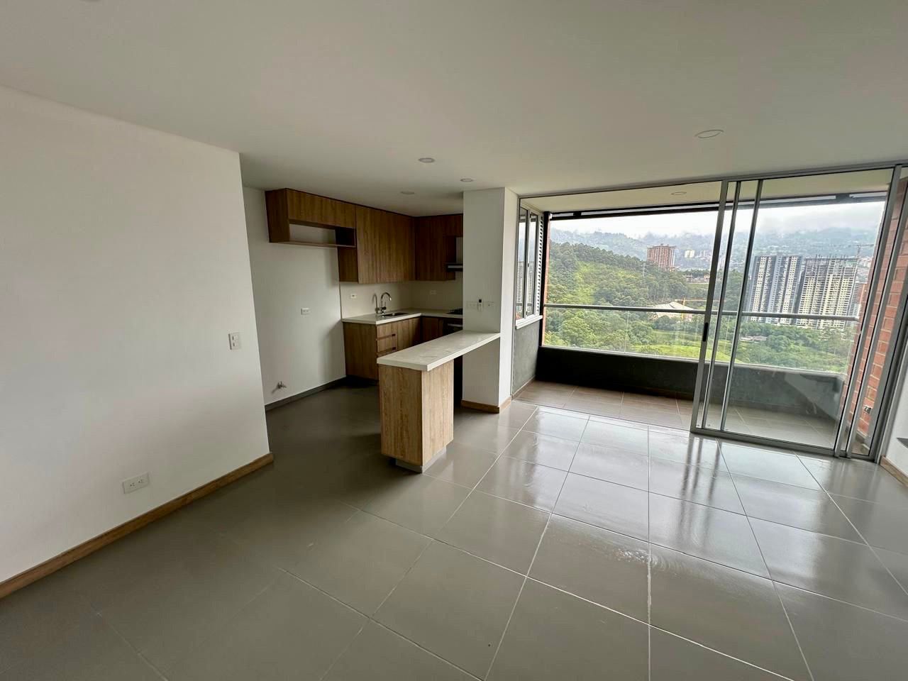 77m2 Apartamento en arrendamiento en Sabaneta