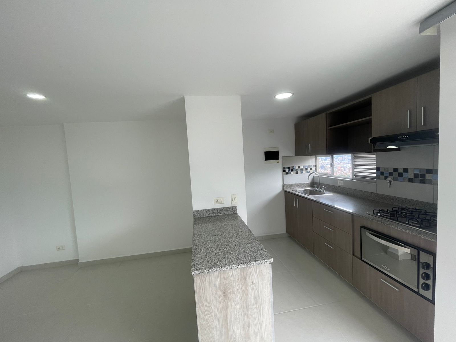81m2 Apartamento en arriendo Las Antillas Envigado