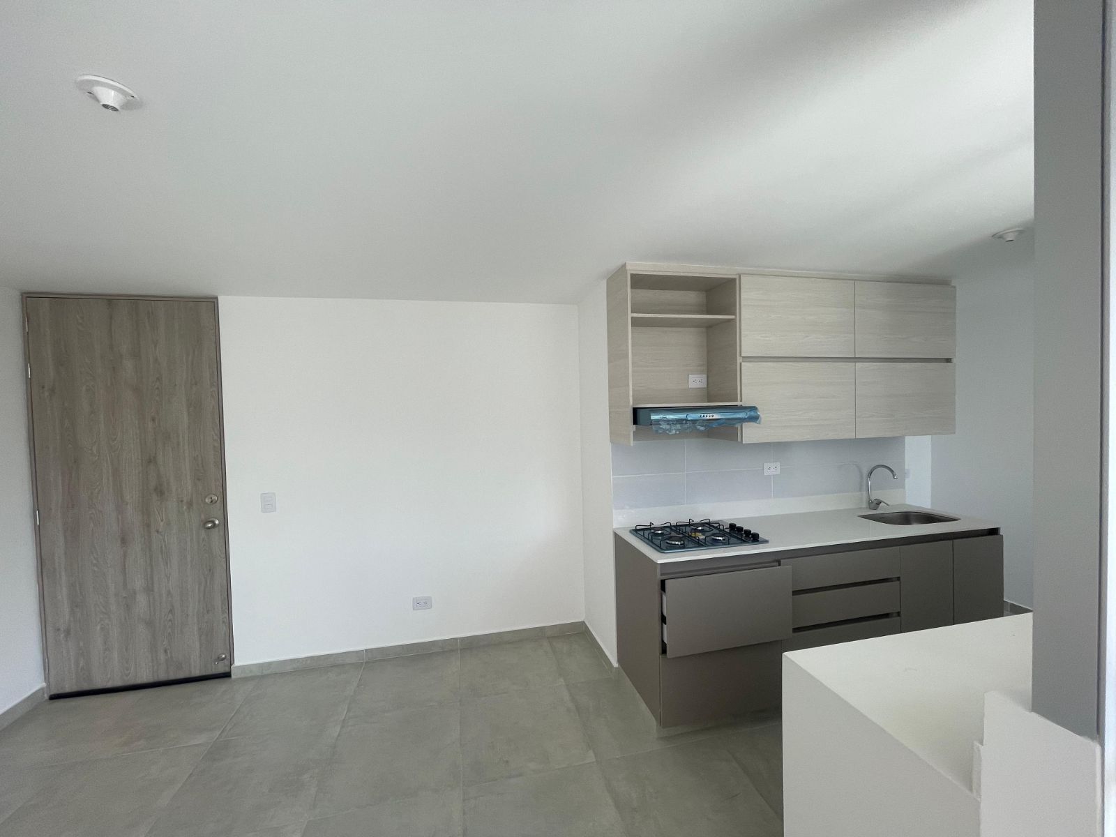 84m2 Apartamento En Arriendo  para Estrenar  en Sabaneta