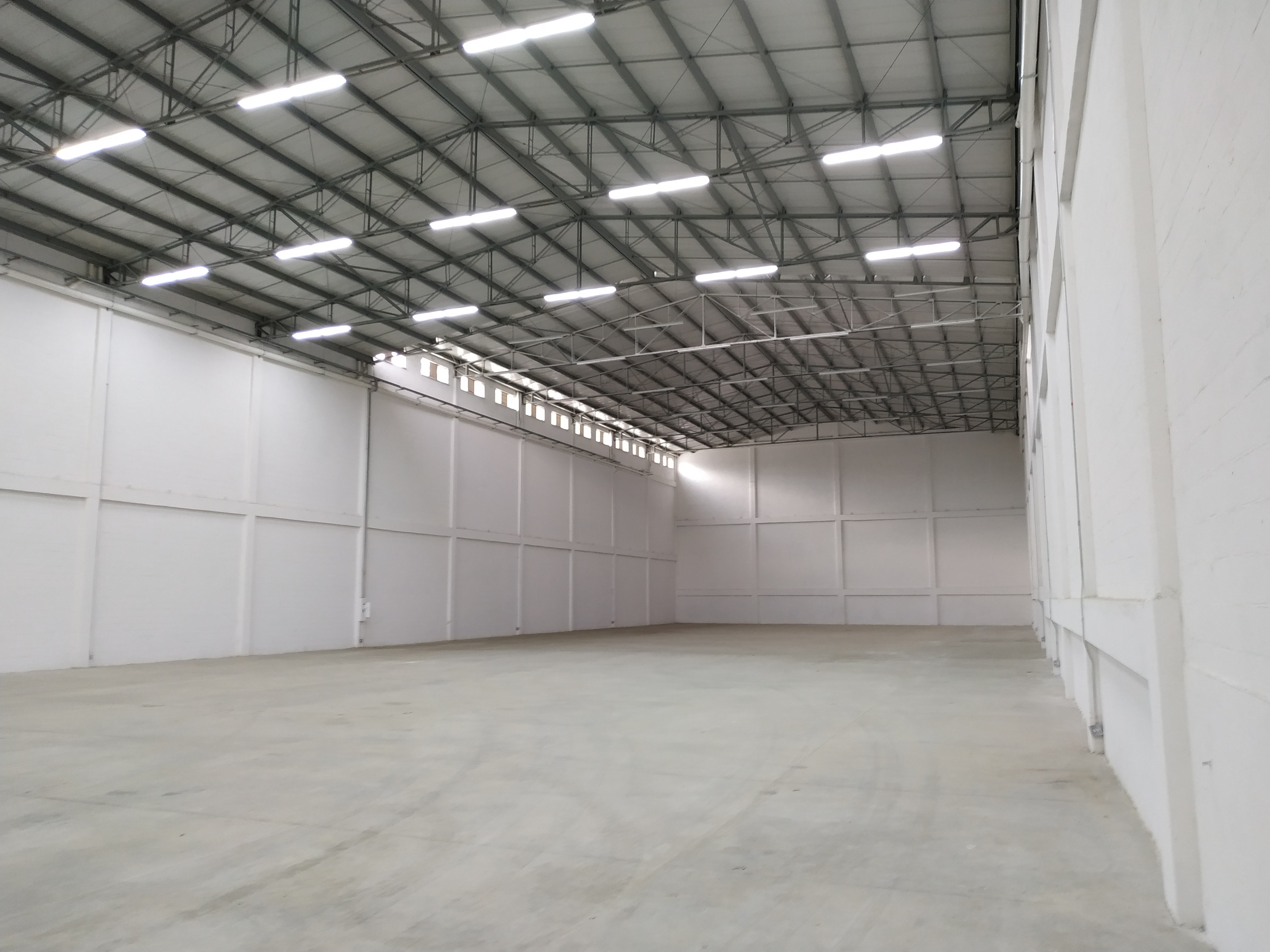 1.765m2 Girardota Parque Industrial Bodega Arriendo/Venta