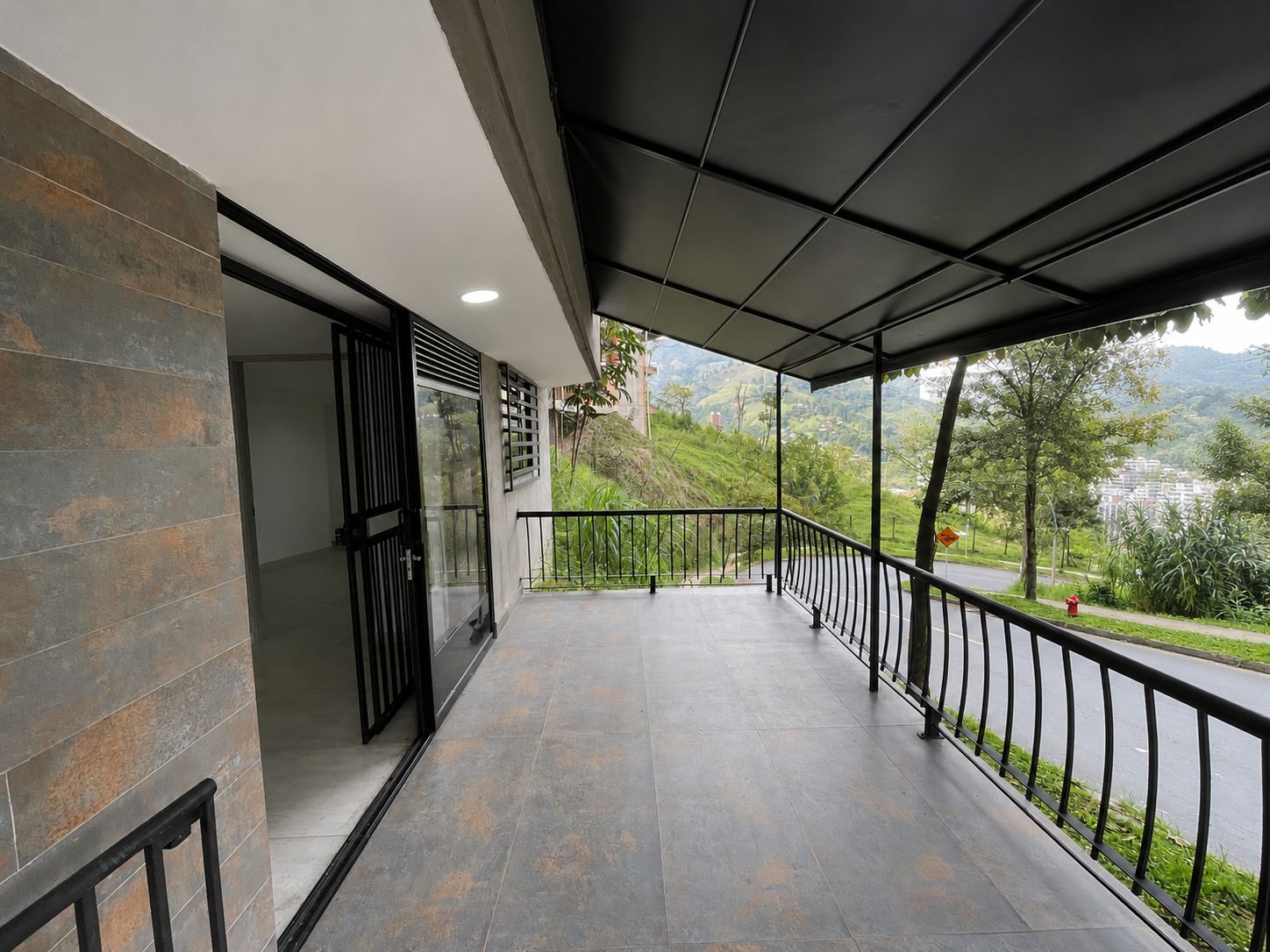 30M2 Local en arriendo en Sabaneta