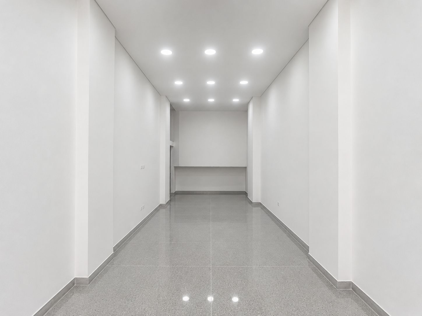 60 M2 arriendo local sabaneta