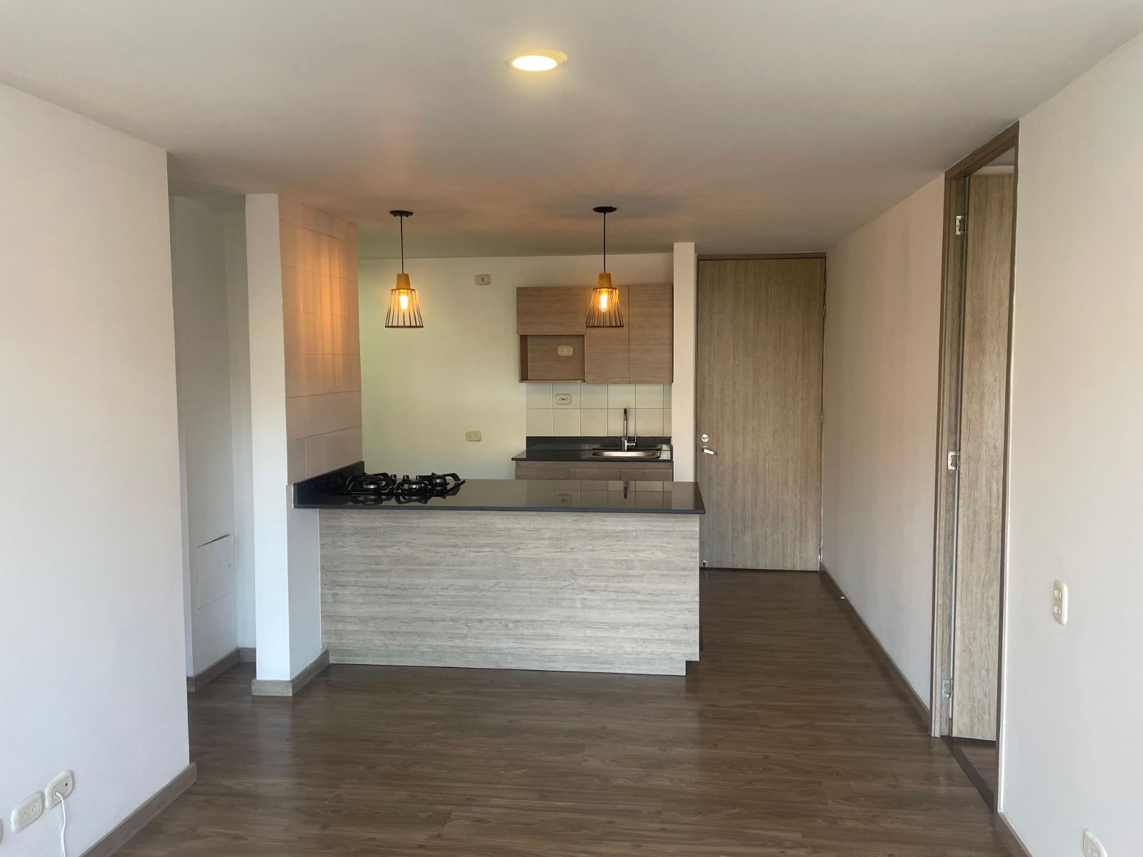 65M2 Apartamento en arriendo sector Prados de Sabaneta