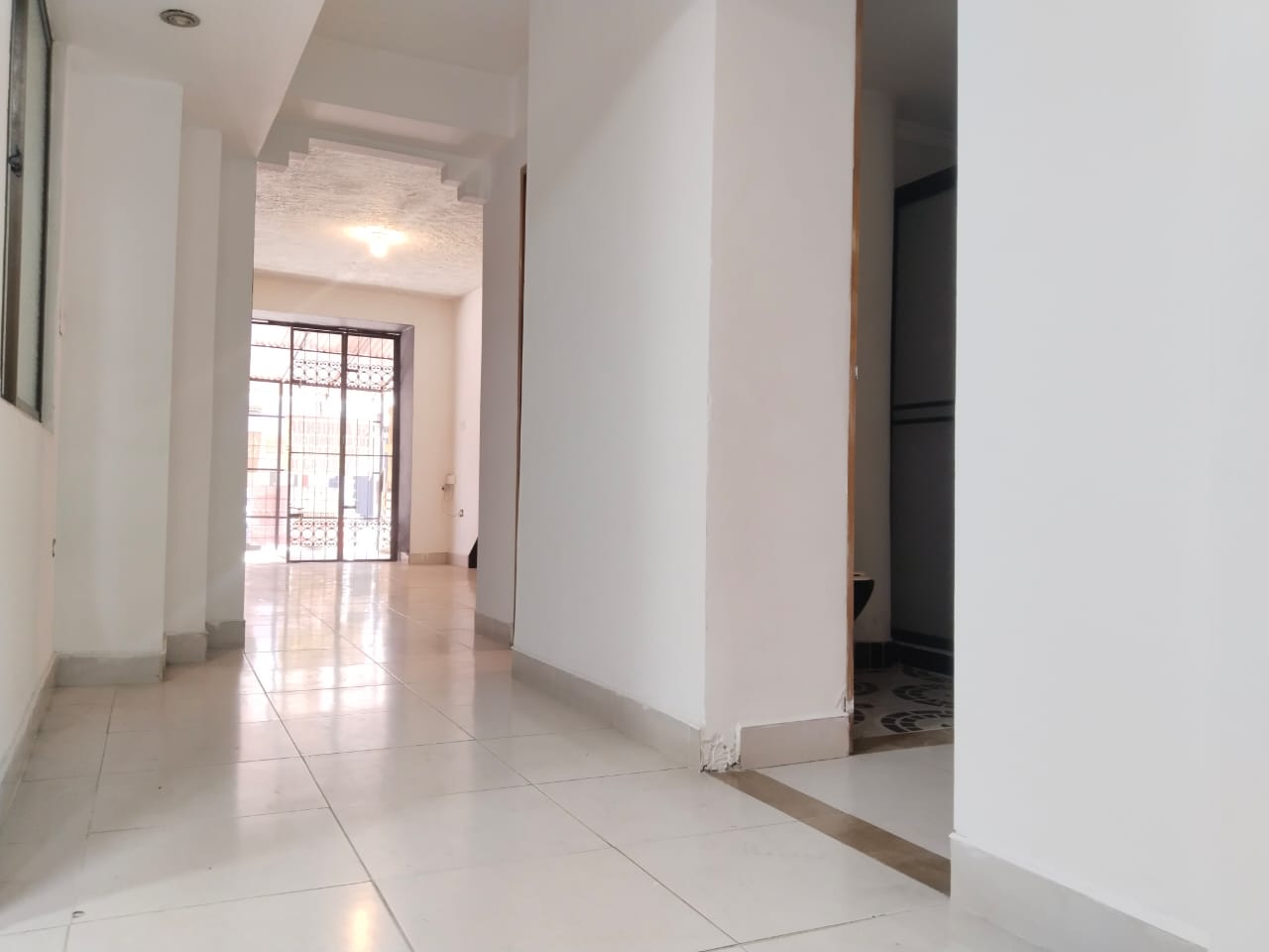 75m2 Local Comercial el Dorado Envigado